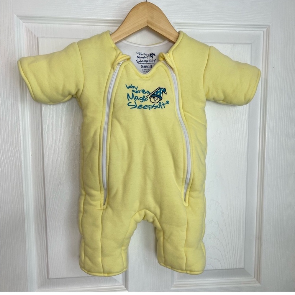 Merlin’s Magic Sleepsuit Size small - Picture 3 of 4